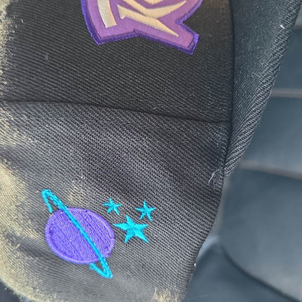 Mitchell & Ness Toronto RAPTORS NBA cap - Picture 2 of 5